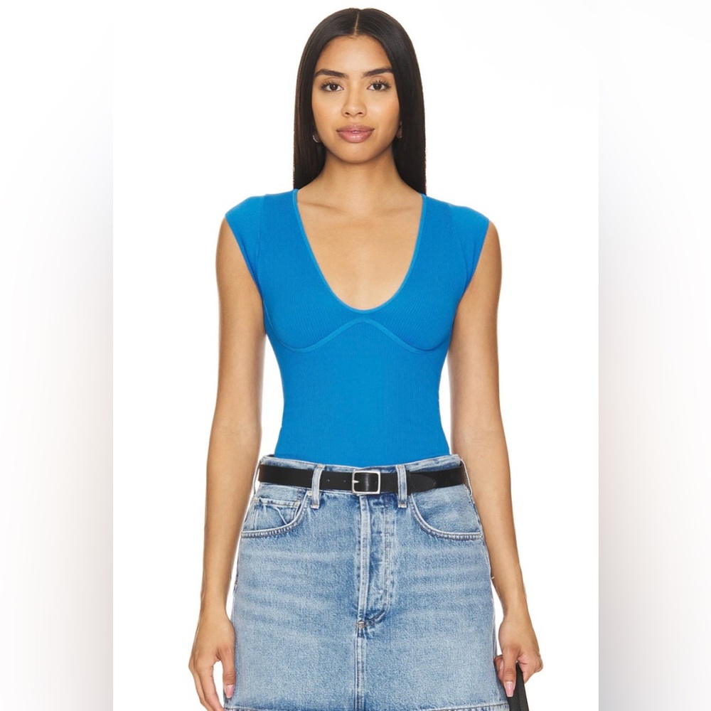 Free People Intimately Meg Seamless Bodysuit Size M/L - Picture 3 of 10